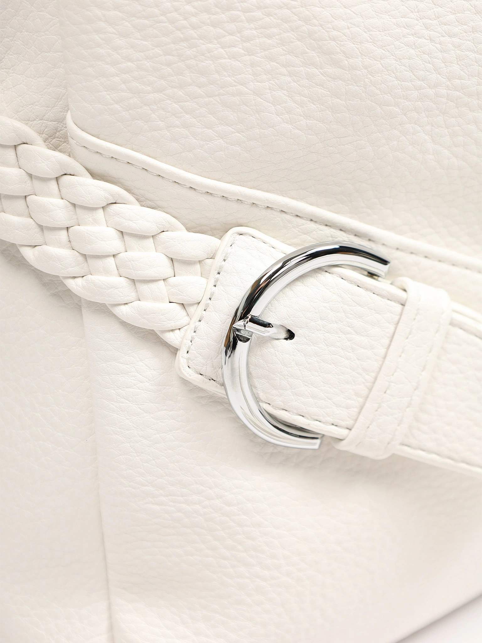 Сумка-шоппер с плетеными ремешками по бокам в ассортименте